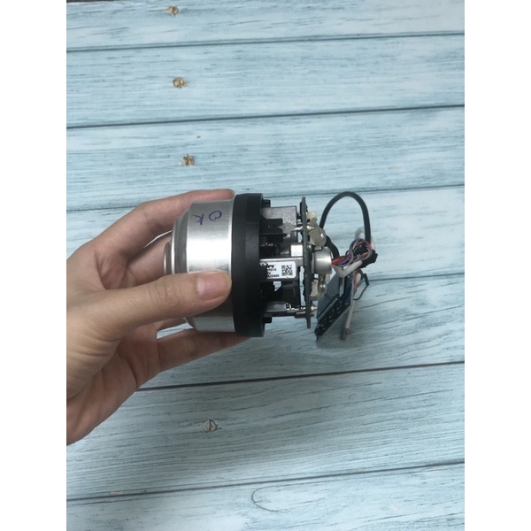 Motor hút bụi không chổi than nidec 18-24V hàng mới trên 90%