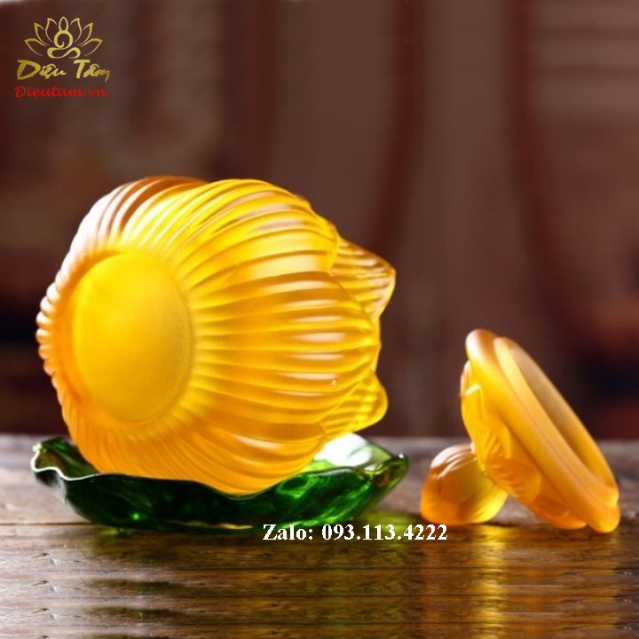 Ly nước cúng - Cốc đựng nước thờ cúng hình hoa sen lưu ly