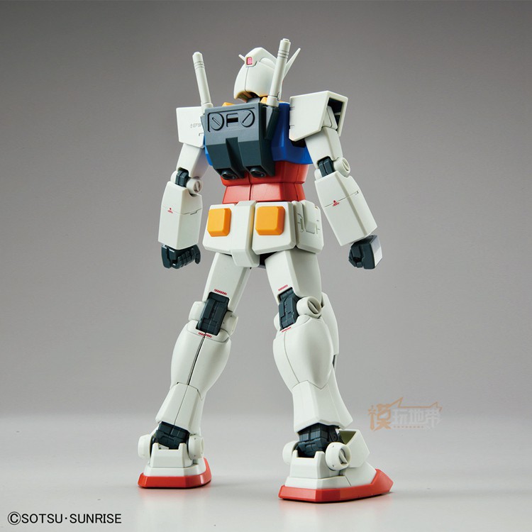 Mô Hình Lắp Ráp The Gundam Base MG RX-78-2 Perfect Gundam ver. Anime Color