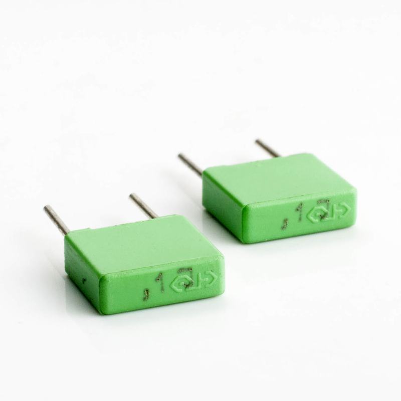 1 Tụ Điện Kim Loại Polyester Veshay ERO MKT1826 100V 104 0.1uf 100nf