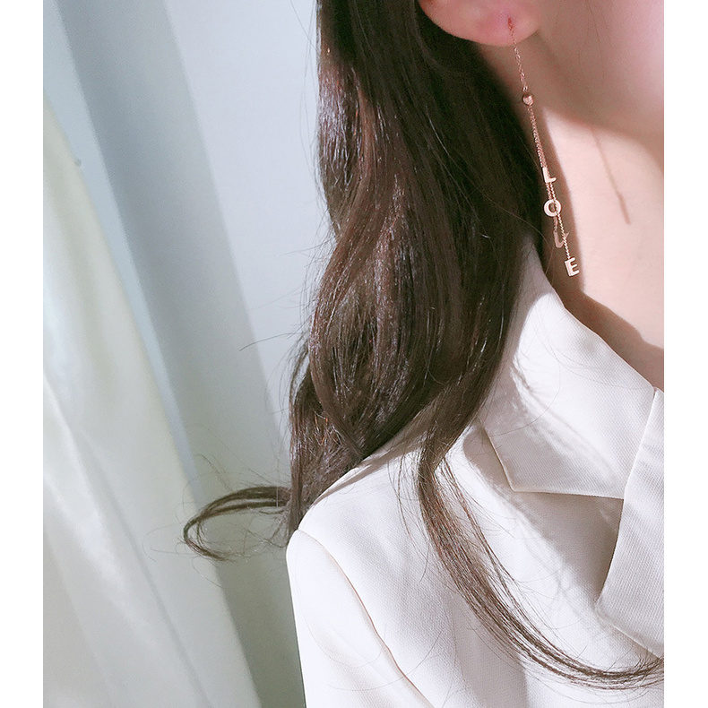 Khuyên tai mặt hình chữ Love mạ vàng 18K phong cách Hàn Quốc