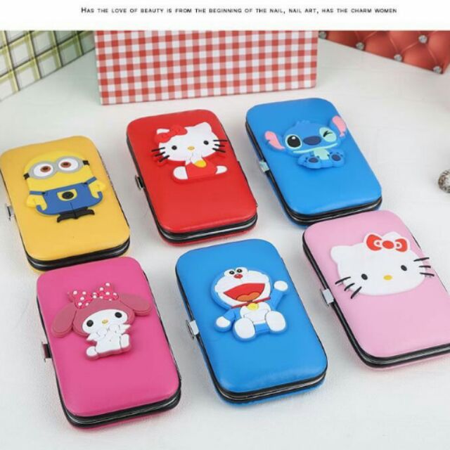 Hộp chăm sóc móng 6 món vuông nhiều hình