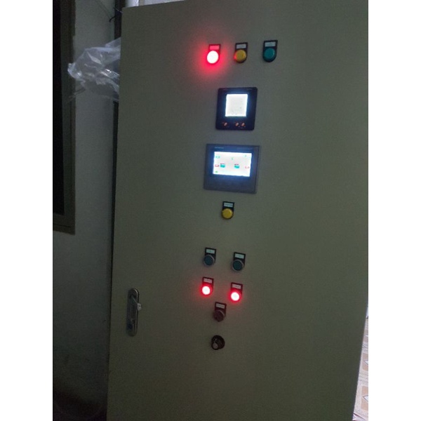 Tủ 1 biến tần điều khiển 2 bơm luân phiên