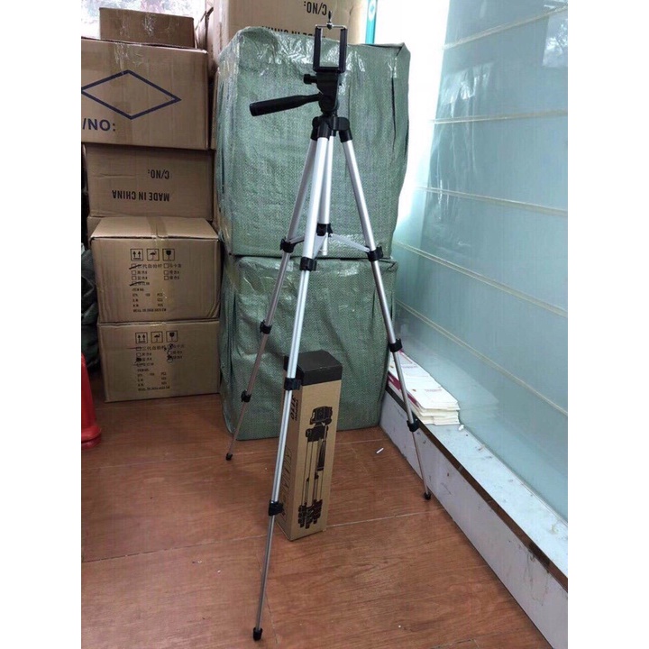 Giá đỡ điện thoại Livestream - tripod 3 chân 3110
