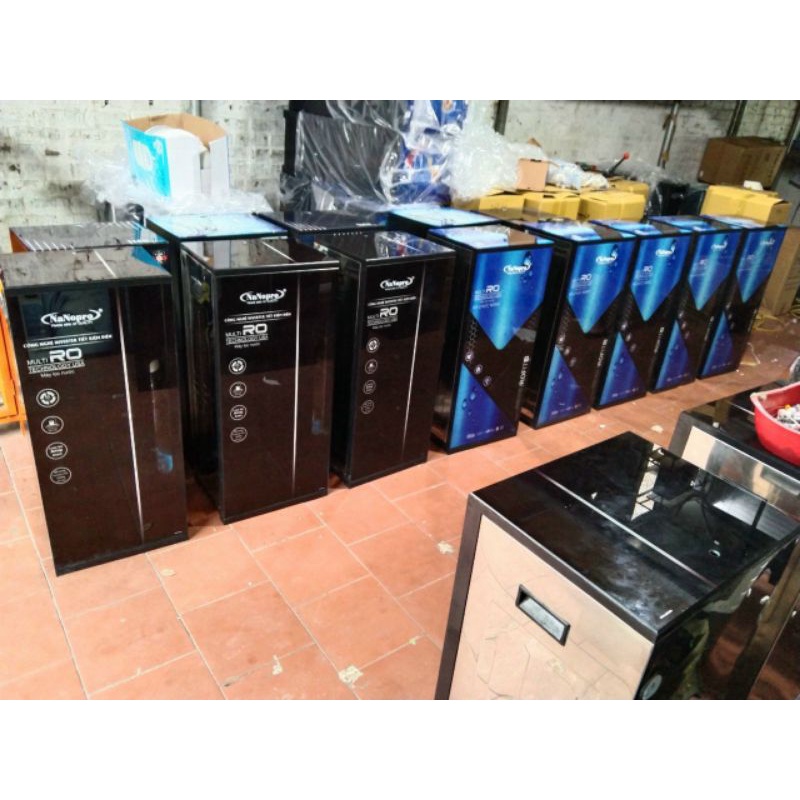 Máy lọc nước RO 10lit/h 9cấp lọc  + tủ kính cường lực
