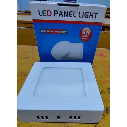 Đèn led ốp trần vỏ trắng ánh sáng vàng công suất 6W kích thước nhỏ