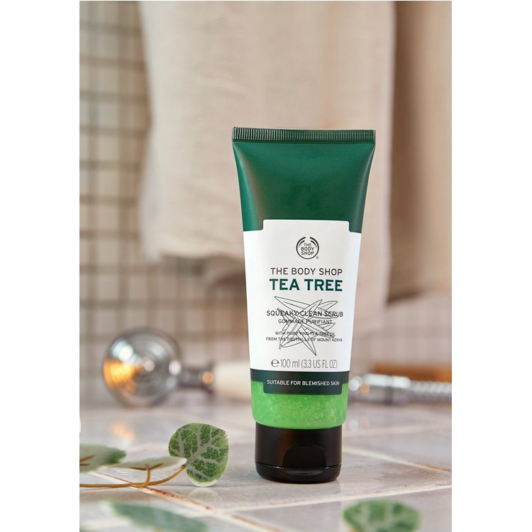 Tẩy Tế Bào Chết The Body Shop Tea Tree Squeaky Clean Scrub 100ml ( Bill Anh )