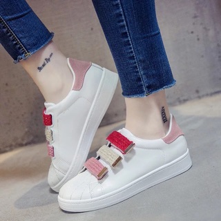 Giày thể thao dây dán
