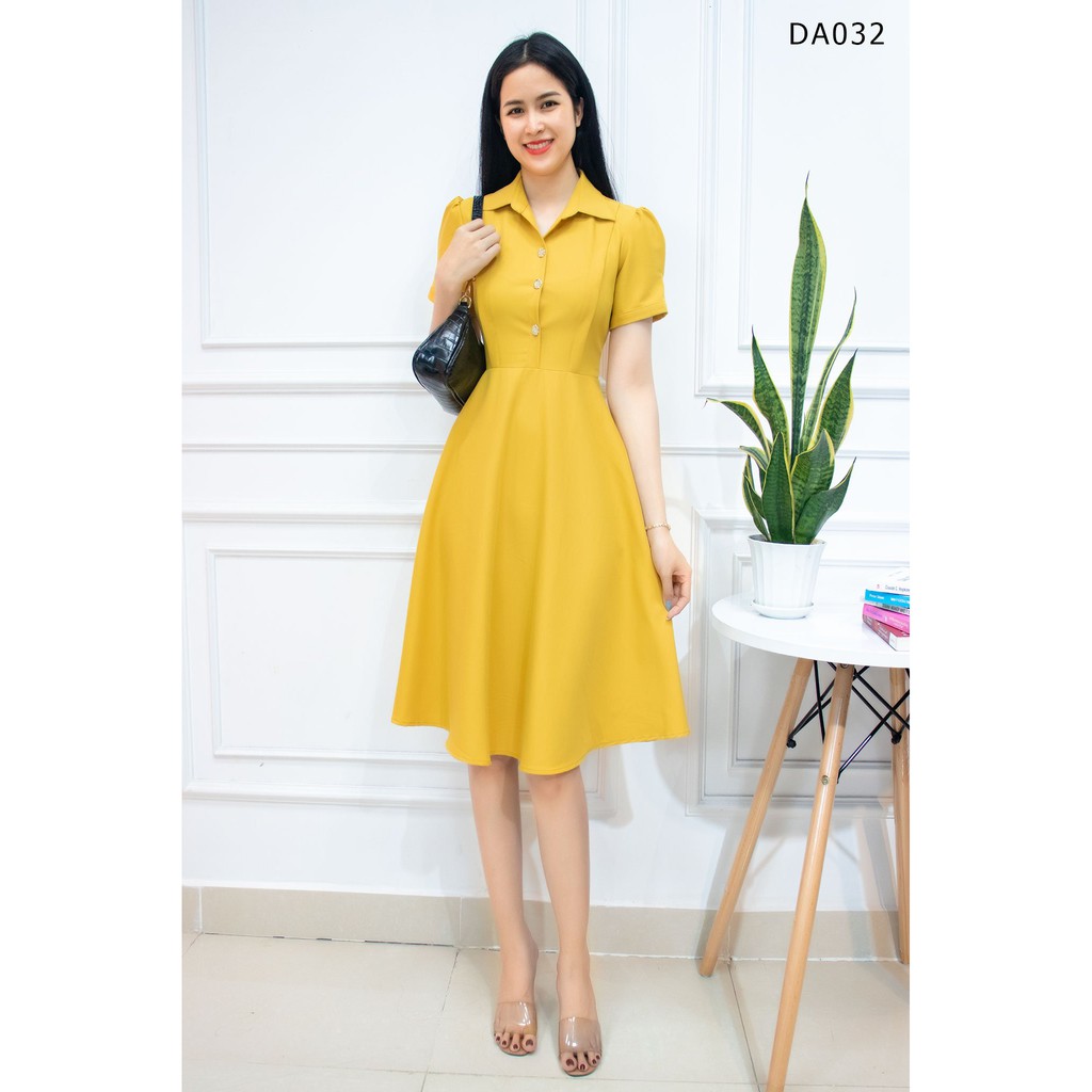Đầm công sở thiết kế AMYRA Váy dáng Xòe Cổ Sơ Mi màu Vàng Trơn Nút chất liệu cotton lạnh Da032 | BigBuy360 - bigbuy360.vn