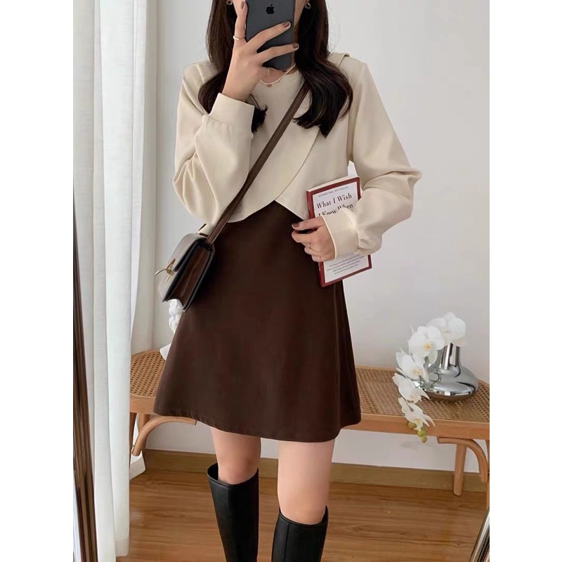 Taobao có sẵn - Set váy ba lỗ kèm áo croptop tay dài 3 màu