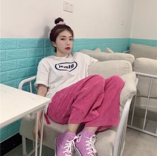 Quần hồng ống suông