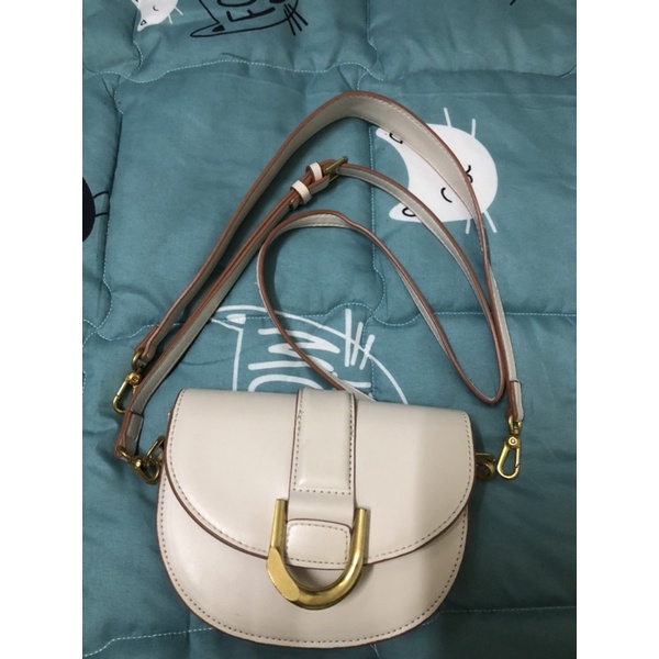 Pass túi c&K size19 trắng viền nâu