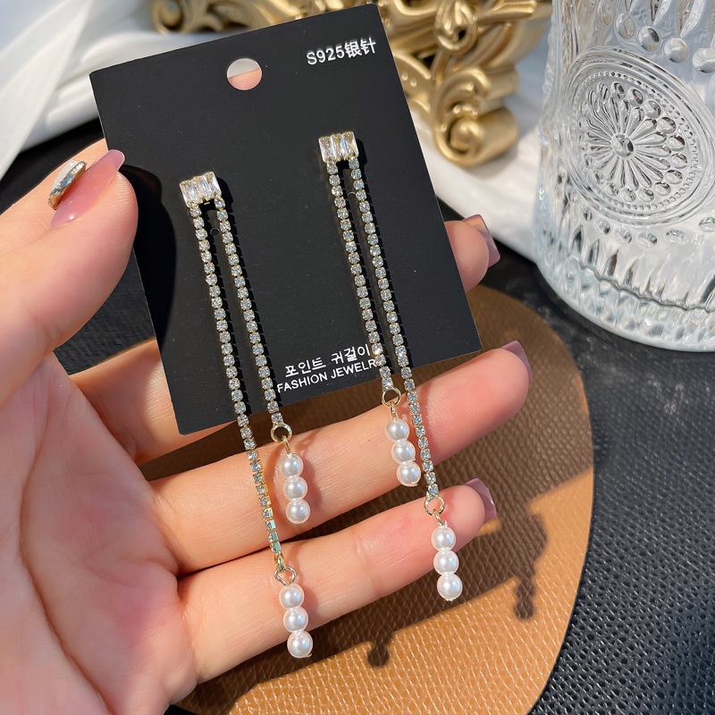 Bông Tai Mạ Bạc 925 Dáng Dài Đính Đá Phối Tua Rua Kiểu Hàn Quốc