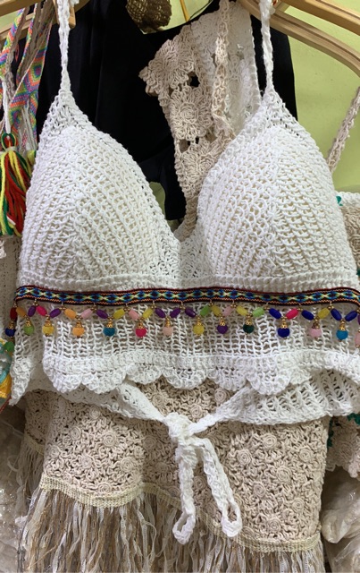 Set biển hot 2020 - set 3 món - bra mix ngọc + quần ren hoa hồng cạp rút + choàng ren hoa tay sóng điệu đà (có tách rời)