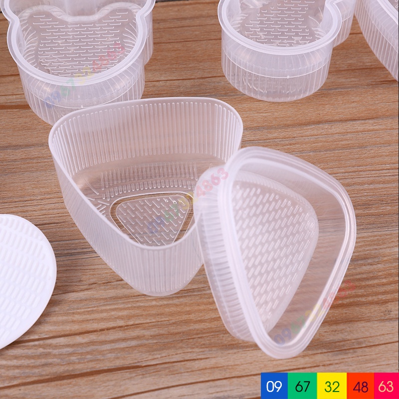 Set 7 khuôn cơm 7 hình KÈM THÌA cho bé