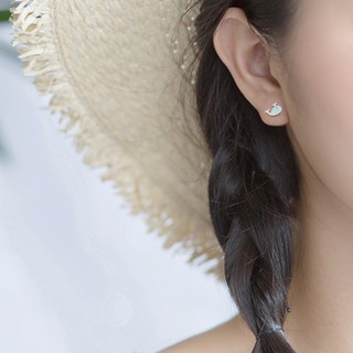 Bông tai bạc cá heo xanh