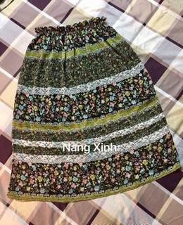 Chân váy dài qua gối
