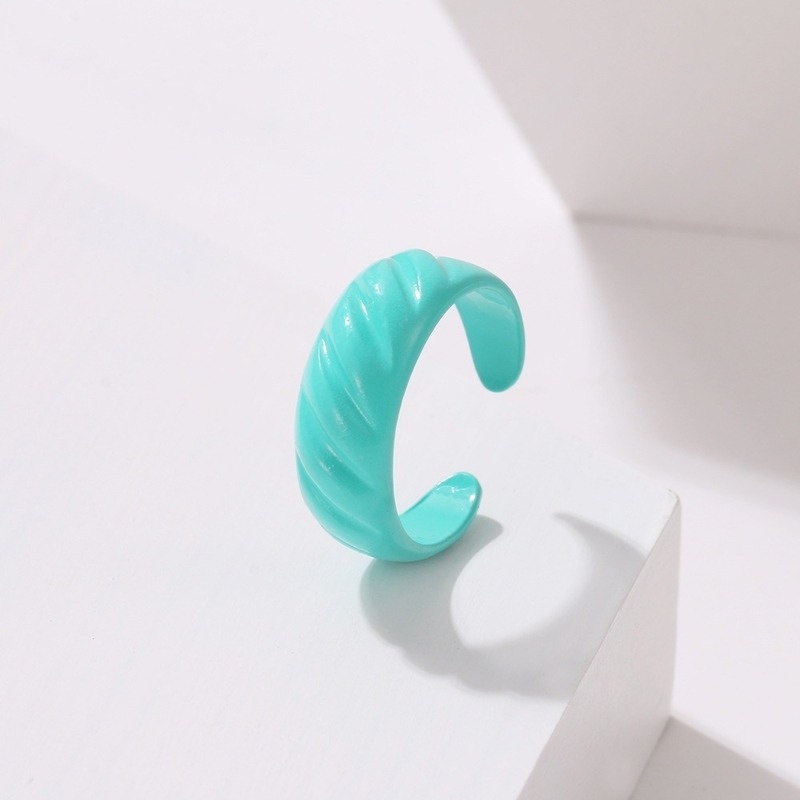 Nhẫn Đeo Tay Nhiều Màu Sắc Bằng Nhựa Acrylic Thời Trang Sành Điệu Cho Nữ