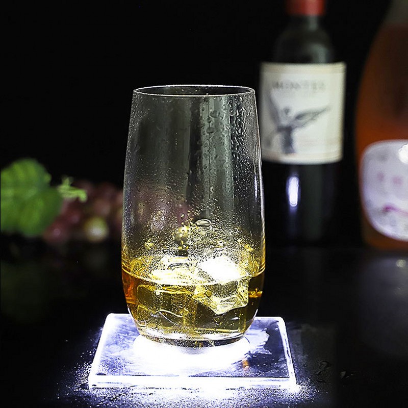 1 đế lót ly cocktail bằng acrylic trong suốt siêu mỏng có đèn led phát sáng 7 màu sáng tạo