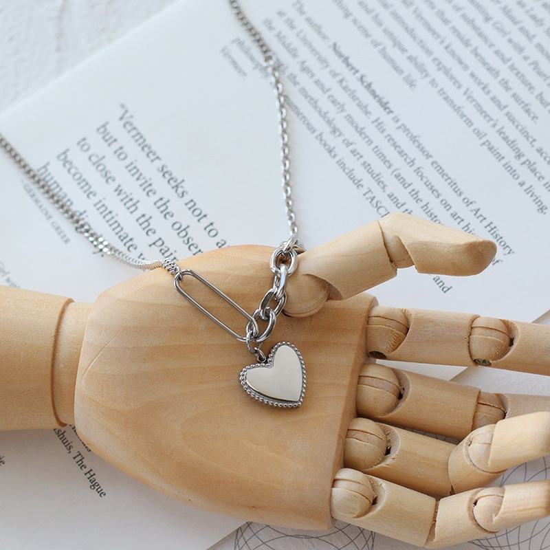 Vòng cổ Kim Loại Mặt Trái Tim Đơn Giản Thanh Lịch Cho Nữ