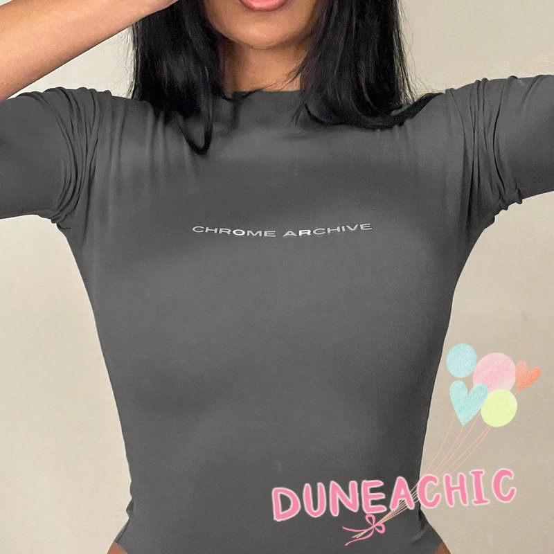 Set đồ DUNEA gồm áo thun lửng phối chân váy thời trang dành cho nữ