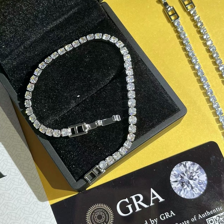 Vòng Đeo Tay Tennis Đính Kim Cương Giả Cao Cấp Sang Trọng