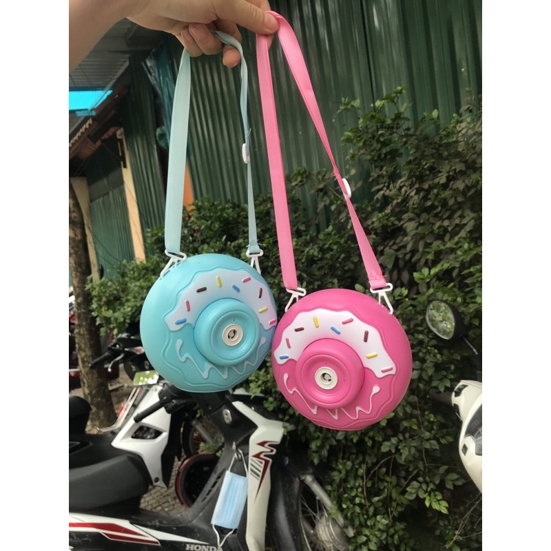 MÁY ẢNH BẮN - THỔI BONG BÓNG HÌNH BÁNH DONUT