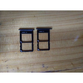 Khay sim Vsmart Live V620A