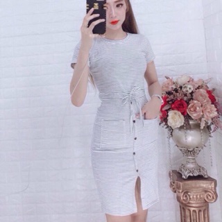 Đầm ôm body có túi cực xinh