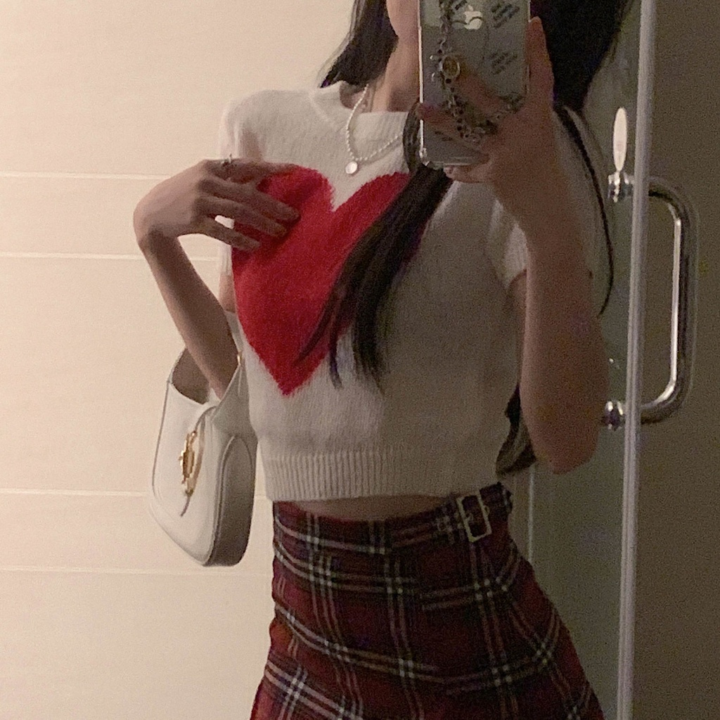 Áo len tay ngắn họa tiết hình trái tim theo phong cách retro