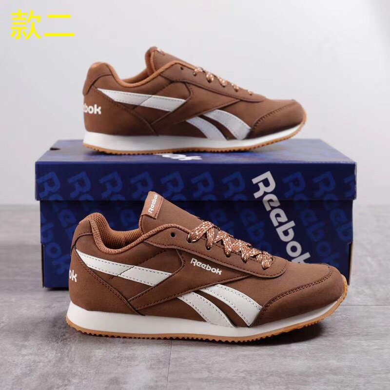 Giày reebok au