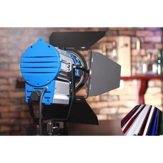 Đèn spotlight 650W