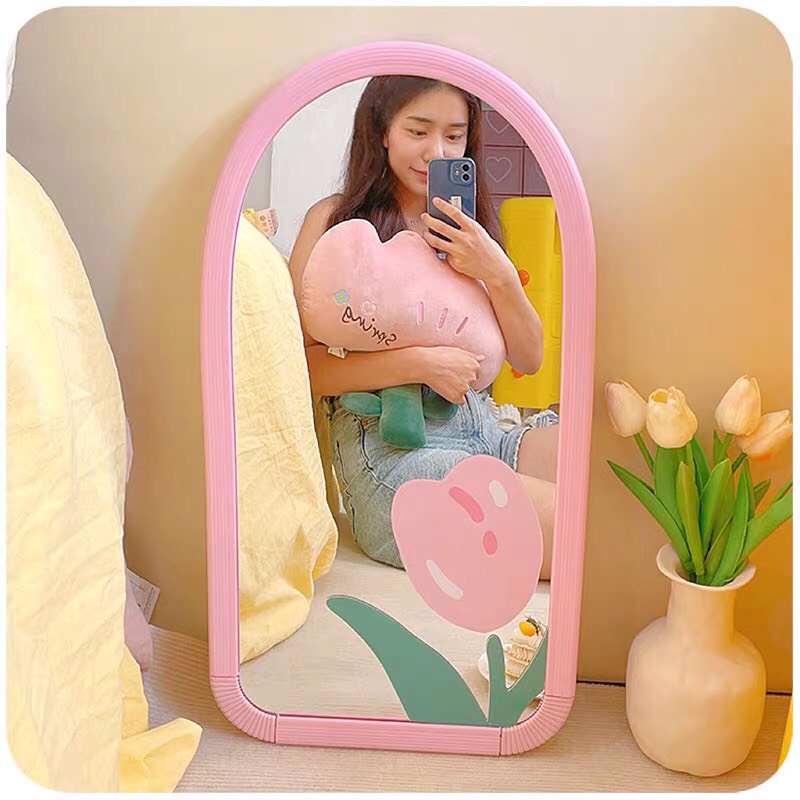 Gương soi hình hoa tulip CÓ SẴN xinh xắn, gương hoa tuy líp decor trang trí phòng cực đẹp Order 2 tuần Trang Xuka