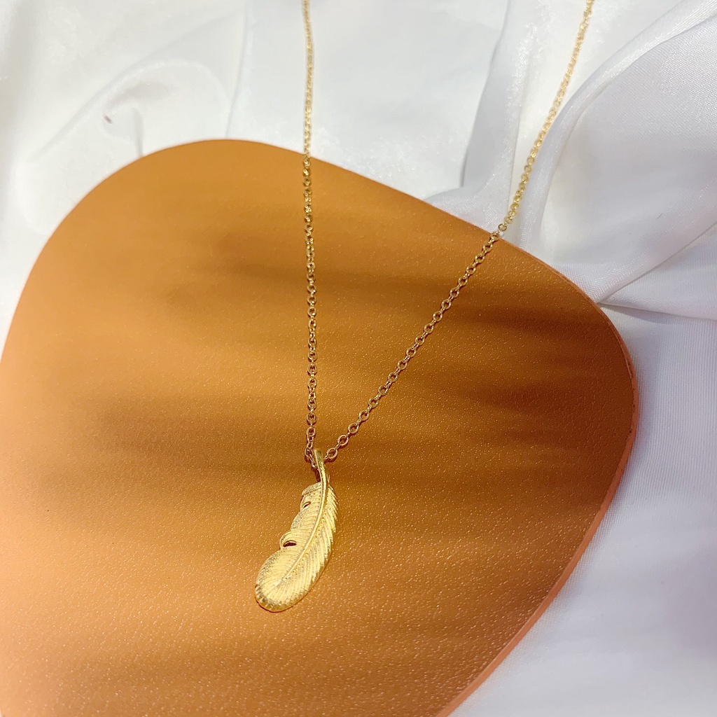 Dây Chuyền Nữ Hình Chiếc Lá Mạ Vàng 18K Cao Cấp, Vòng Cổ Mặt Dây Chuyền Nữ Thời Trang