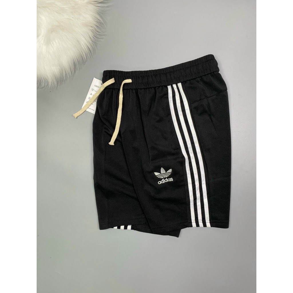 Quần short nam kẻ sọc unisex chất liệu cao cấp, thoáng mát, không bai xù cho mùa hè | BigBuy360 - bigbuy360.vn
