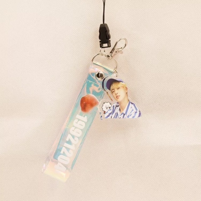 Nametag Hologram BTS - Dây đeo điện thoại Móc khoá BTS