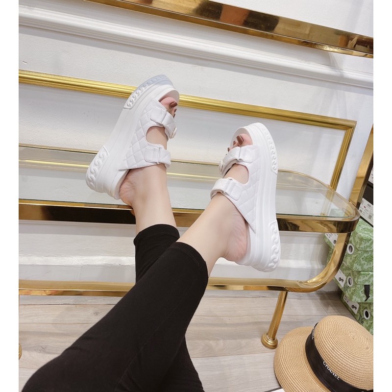 Dép đế cao quai ngang khuy tròn fullbox