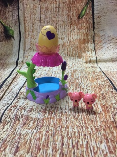 Cây hoa sen trứng Hatchimal