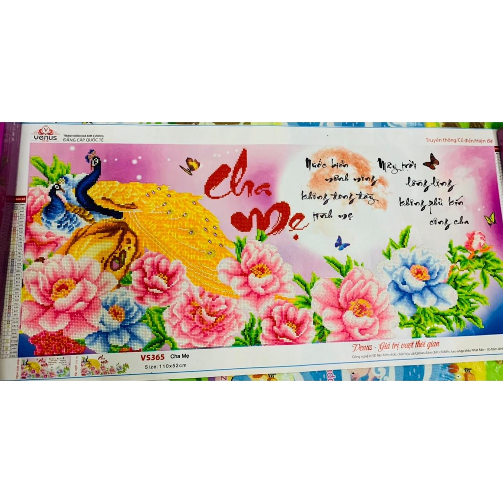 Tranh đính đá cha mẹ KT:110x52cm . Tranh gắn đá tự làm.