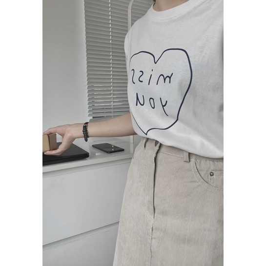 Áo phông chữ missyou mix chân váy jean Melimeli