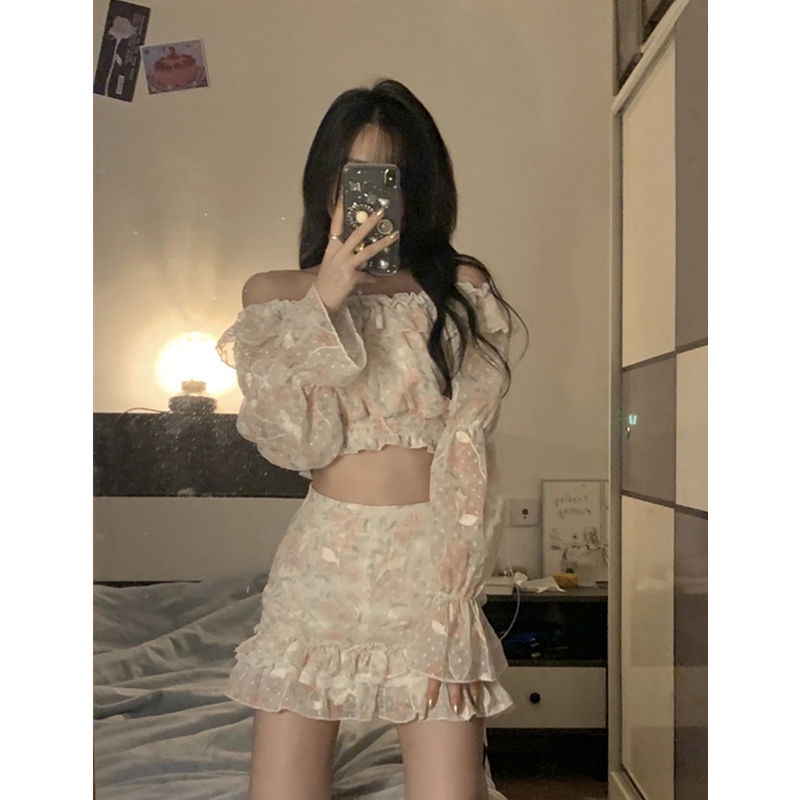 Bộ Áo Ren Hoa Trễ Vai + Chân Váy Ôm Dáng Thời Trang Xuân Hè Hàng Mới 2022
