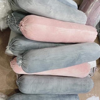 GỐI ÔM NGƯỜI LỚN VỎ NỈ NHUNG (RUỘT + VỎ)