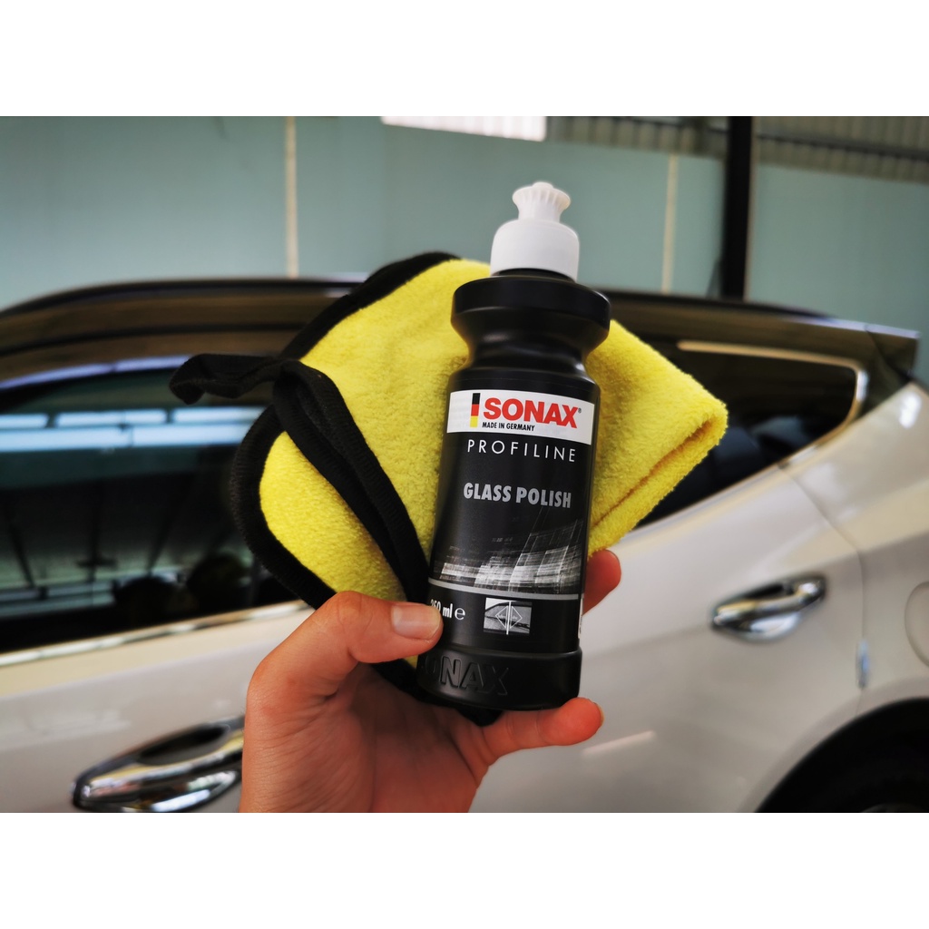 Dung Dịch Đánh Bóng Xóa Xước, Tẩy Ố Kính Sonax ProfiLine Glass Polish 273141 250ml Tặng Khăn (Dùng Máy)