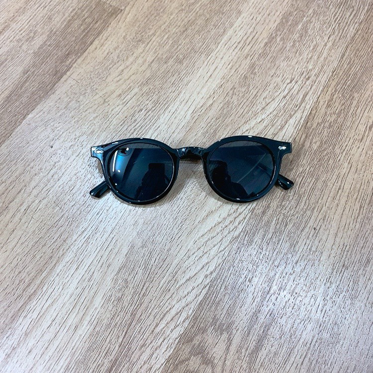 Mắt kính nữ MOKANA kính mát gọng nhỏ kính trẻ em thời trang nhiều màu MK03