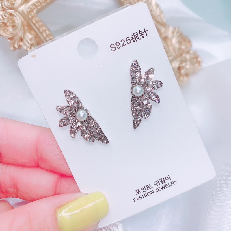 bông tai cánh hoa dễ thương, khuyên tai hình hoa phong cách hàn quốc