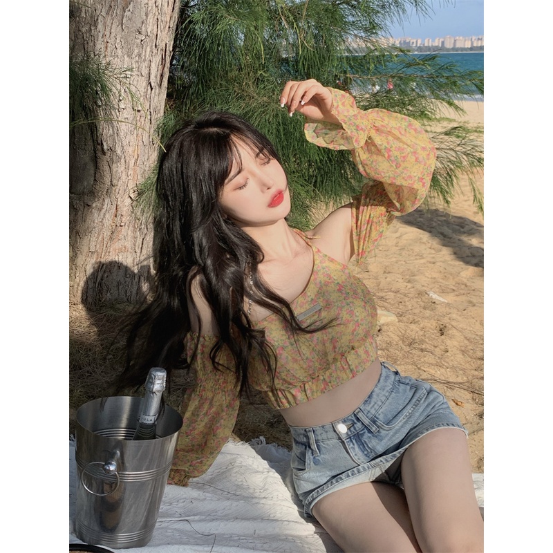 QKOOLE Áo trễ vai  hoạ tiết hoa phong cách Hàn Quốc cho nữ