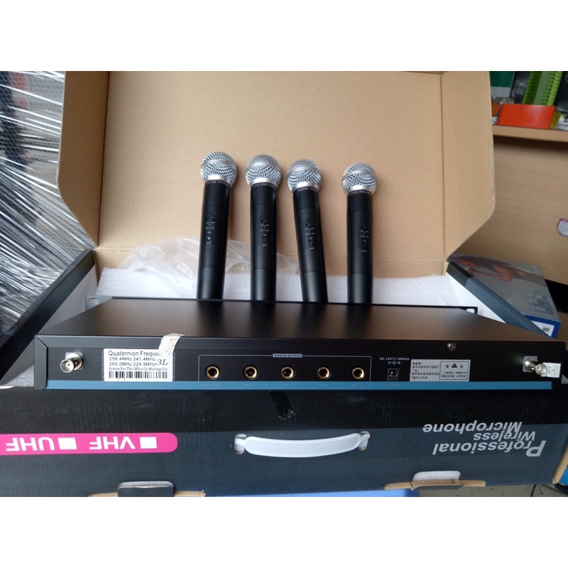 Micro không dây 4 Mic Cầm tay cao cấp SHUPU 204