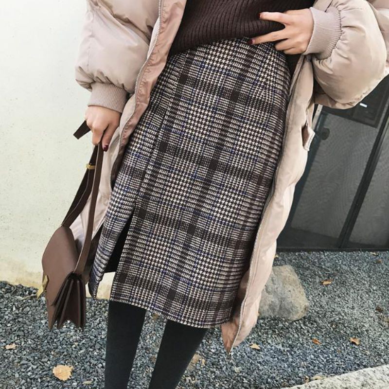 Chân váy họa tiết ca rô phong cách cổ điển thanh lịch dành cho nữ | BigBuy360 - bigbuy360.vn