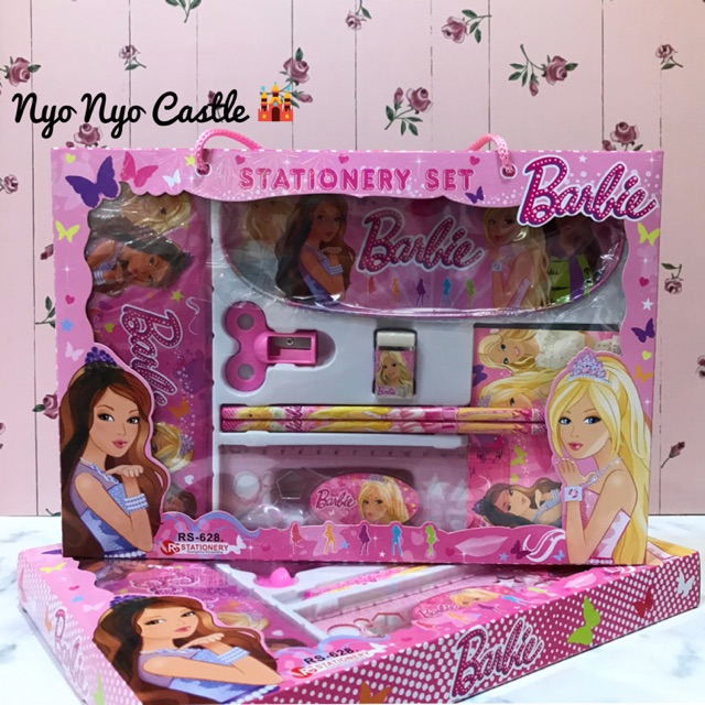Bộ Dụng Cụ Học Tập 7 Trong 1 Cho Búp Bê Barbie