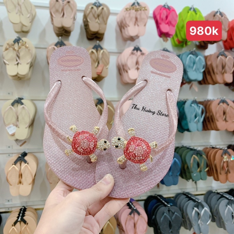 Dép HVN Nữ Gloss Nhũ Mix Charm Rùa